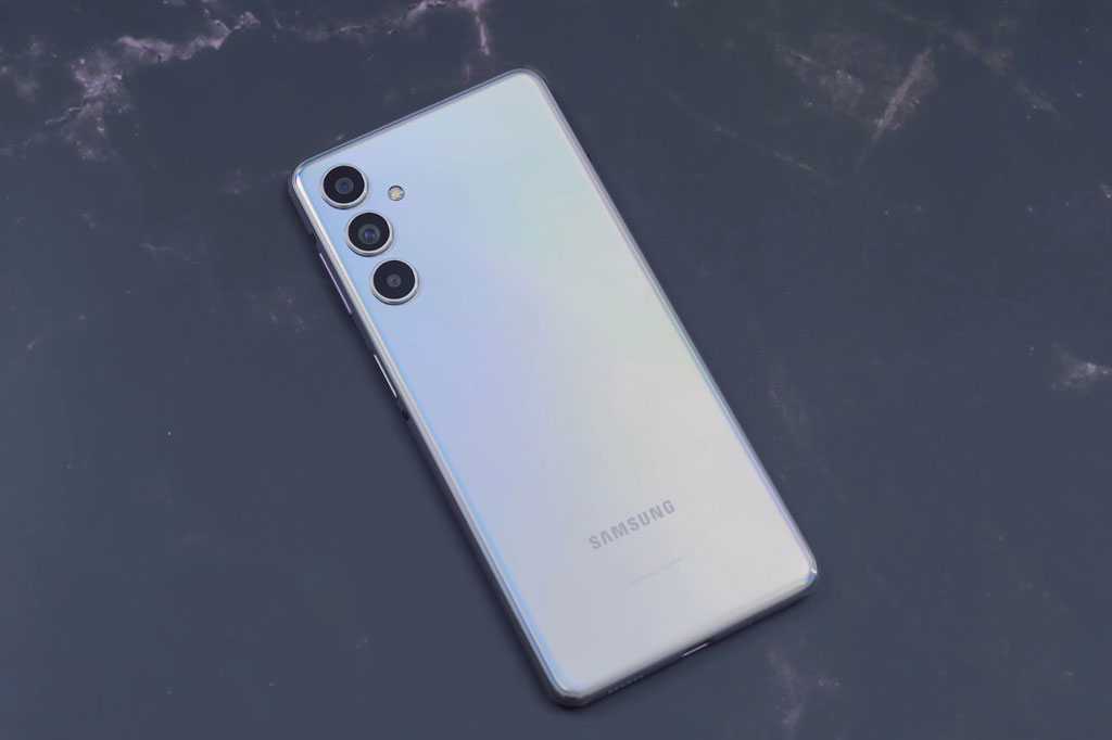 Đánh giá Samsung Galaxy M54 5G vừa lên kệ tại Việt Nam, giá 11,99 triệu đồng