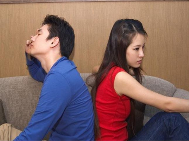 Chồng bảo sợ mất vợ nên đã mua luôn chiếc ô tô hơn nửa tỷ đồng để cho tôi đi làm, nghe xong mà tôi choáng váng