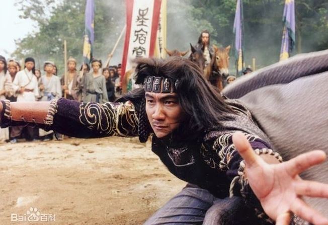 Quách Tĩnh và Kiều Phong ai mạnh nhất: Hành động của Hoàng Dung tiết lộ đáp án bất ngờ