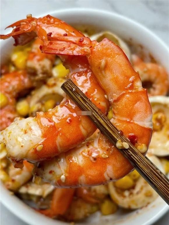 tôm luộc sốt chua cay 4 món ngon giảm cân, thực đơn giảm cân, tôm trộn