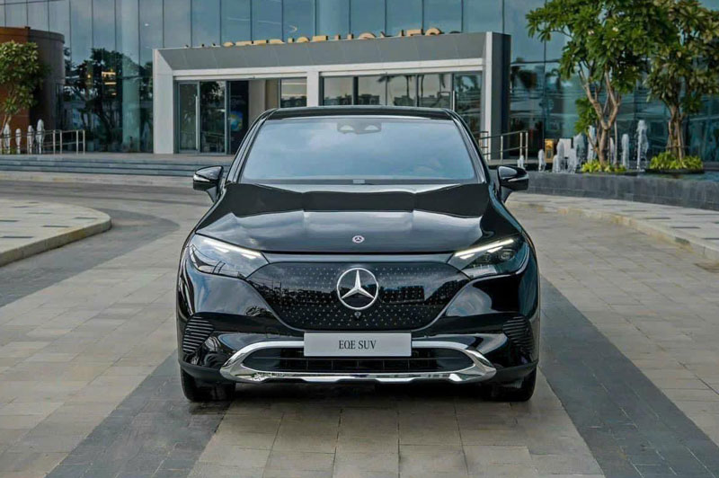 Bảng giá xe Mercedes-Benz tháng 11/2023: Ưu đãi ‘khủng’