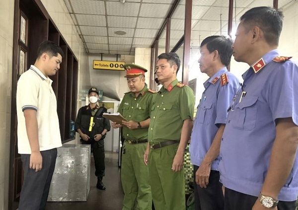 Bắt con trai giám đốc công ty Thành Bưởi