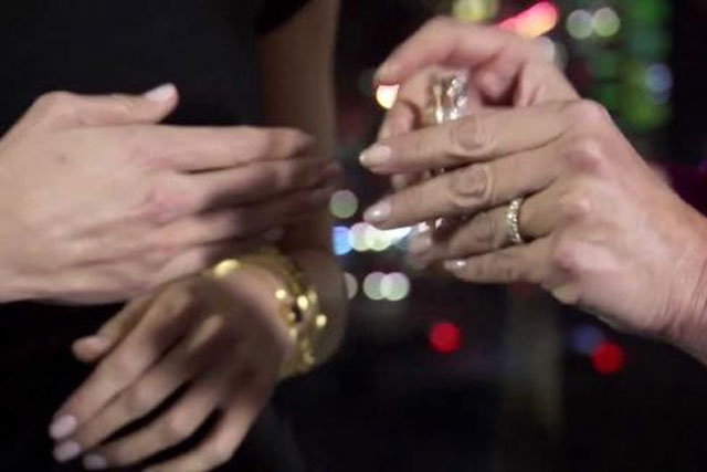 Người xưa nói 'đàn ông không đeo vàng, phụ nữ không đeo bạc', vì sao vậy?