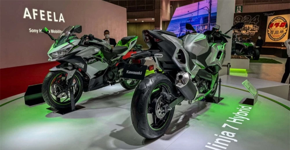 Kawasaki Ninja 7 Hybrid 2024 chính thức lộ diện - Ảnh 2.