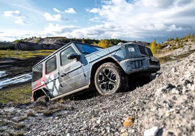 Mercedes-AMG G 63 2024 sẽ có nội thất sang chảnh như S-Class, thay giảm xóc thích ứng chống lật