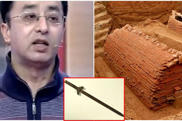 Mang thanh kiếm gỗ từng đào được trong mộ tổ đi thẩm định, cứ ngỡ bảo vật hóa ra lại là việc ‘đại kỵ’