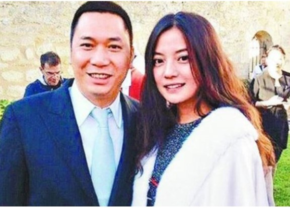 Triệu Vy và chồng doanh nhân bí mật ly hôn, thực hư ra sao?