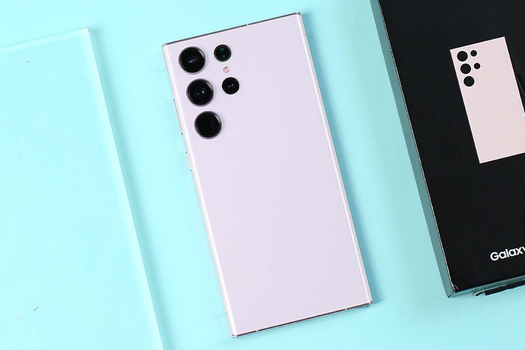 Samsung Galaxy S23 Ultra giảm giá ‘sập sàn’ trong tháng 11/2023