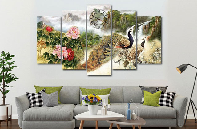 Cổ nhân dạy: 7 bức tranh không nên treo trong nhà kẻo Thần Tài quay lưng, làm mãi vẫn nghèo túng khó phất