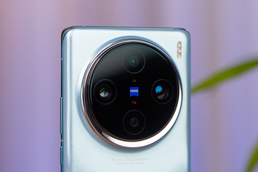 Smartphone chip Dimensity 9300 đầu tiên trên thế giới, camera chất lượng, sạc 120W, giá 12,99 triệu đồng