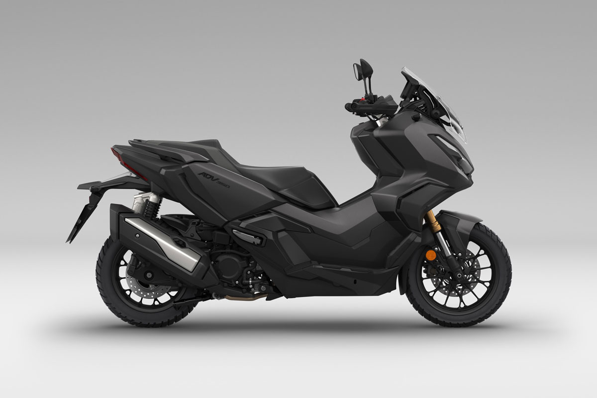 CLIP: Cận cảnh xe ga Honda ADV 350 giá 290 triệu đồng tại Việt Nam