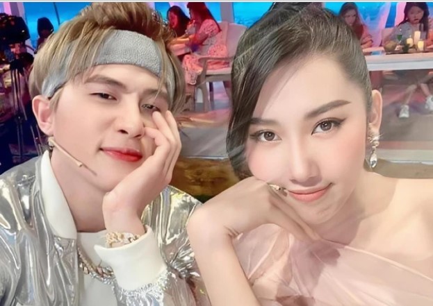 Thêm bằng chứng Jack - Thúy Ngân từng yêu đương: Diện đồ đôi, biệt thự nhà Trường Giang thành địa điểm hẹn hò?