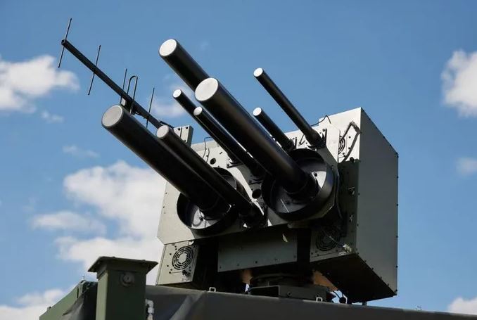 Ukraine sản xuất hệ thống tác chiến điện tử Piranha AVD 360 'sát thủ’ với UAV cảm tử Lancet Nga