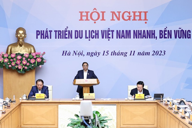 Phát triển du lịch Việt Nam: Việc hôm nay chớ để ngày mai!
