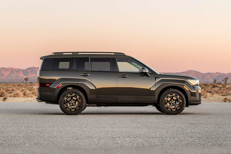 Hyundai Santa Fe XRT 2024 trình làng với ngoại hình hầm hố, động cơ tăng áp