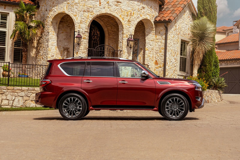 Đối thủ của Toyota Land Cruiser chốt giá hơn 1,3 tỷ đồng