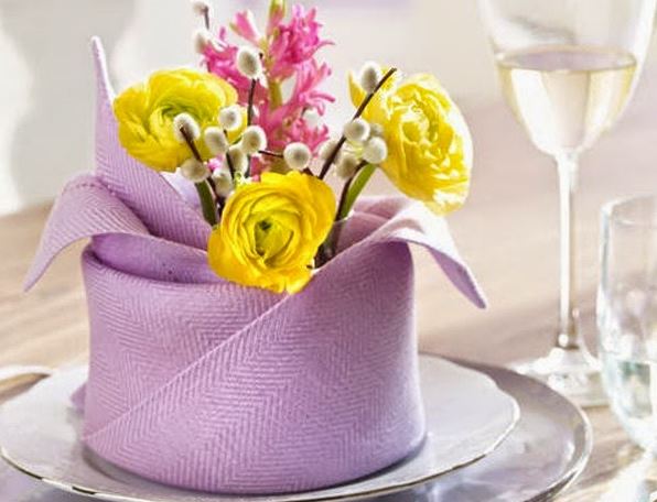Cách tạo ấn tượng cho bàn tiệc bằng 2 kiểu gấp khăn ăn đẹp và đơn giản