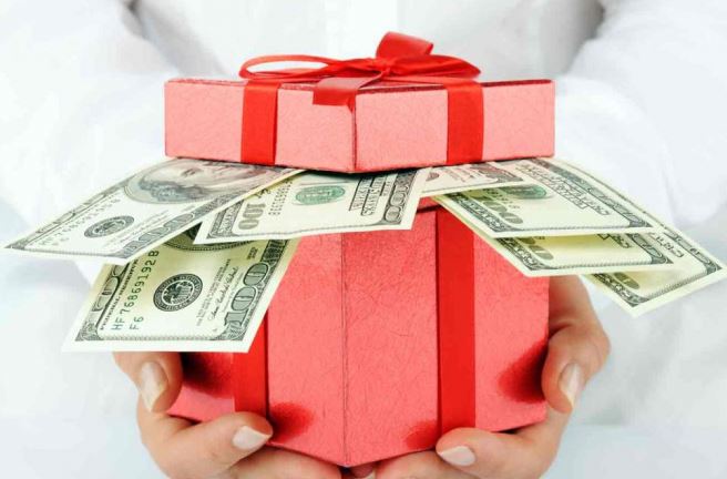 'Tiền bạc phân minh' từ yêu đến cưới