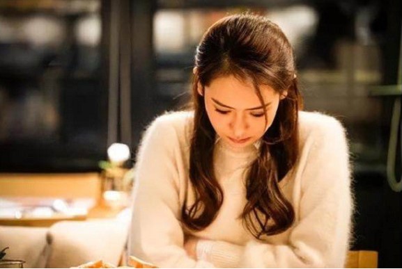 Sau 3 lần kết hôn cuối cùng tôi cũng hiểu, trong hôn nhân đôi khi thứ bạn thiếu không phải là người chồng tốt