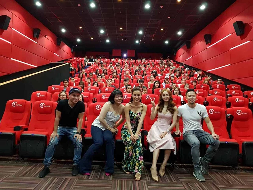 Rạp Cinestar tại Quảng trường Lâm Viên cũng là nơi dành các suất chiếu miễn phí những bộ phim “bom tấn” tham dự liên hoan phim lần này, để phục vụ người dân, du khách. 
