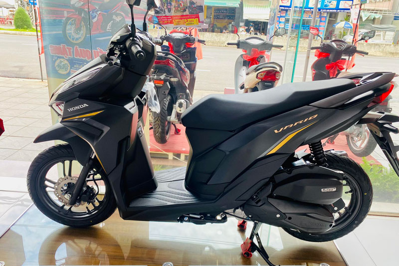 CLIP: Ngắm Honda Vario 125 2024 phiên bản rẻ nhất tại Việt Nam
