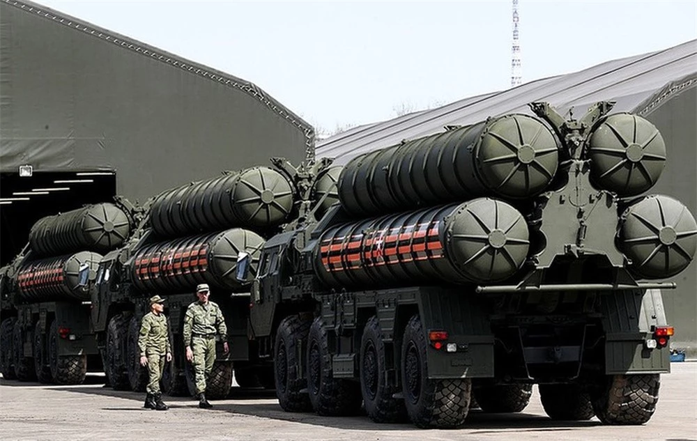 Nga dùng phiên bản đặc biệt của tên lửa S-400 tại Ukraine? - Ảnh 9.
