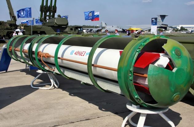 Nga dùng phiên bản đặc biệt của tên lửa S-400 tại Ukraine?