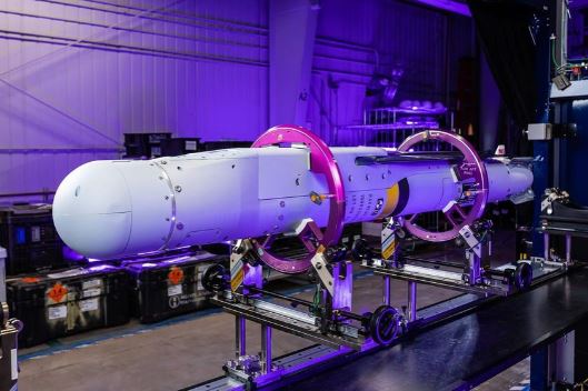 Tiêm kích F/A-18E/F Super Hornet đã được tích hợp bom thông minh GBU-53B