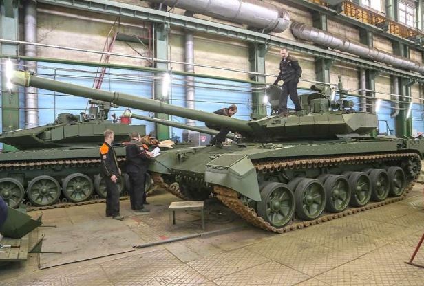 Quân đội Nga nhận được 1.900 xe tăng và dự kiến ​​sẽ có thêm 200 chiếc nữa