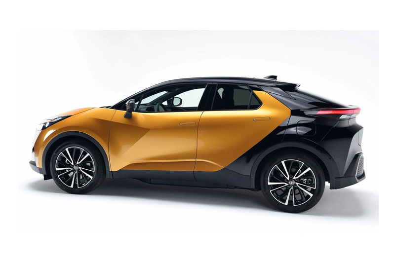 Toyota giới thiệu SUV hybrid thiết kế đẹp mê ly, giá hơn 900 triệu đồng