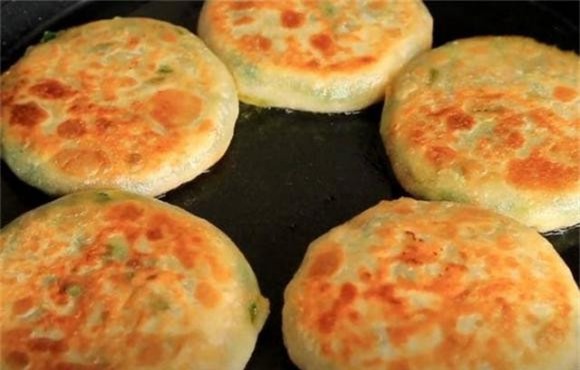 6-mon-ngon-voi-bi-ngo-ngoisaovn-w640-h409 1 ẩm thực, món ngon mỗi ngày, món bánh ngon với bí ngô