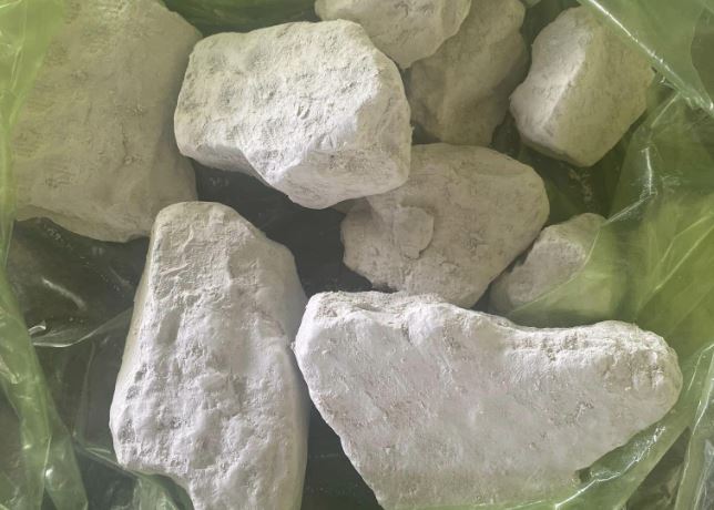 Kỳ lạ loại đất ăn được, giá bán chỉ từ 10.000 đồng/kg