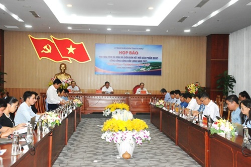 Festival Tôm Cà Mau: Tự hào thương hiệu Việt 