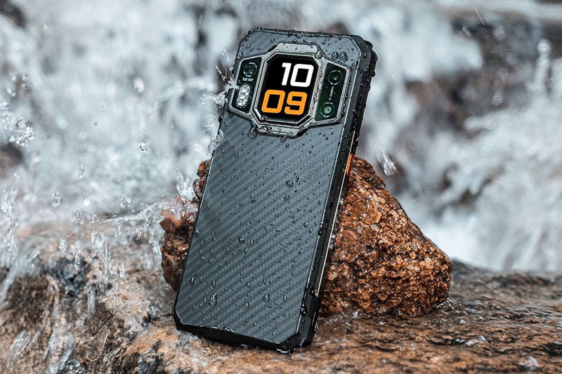 Smartphone 5G ‘nồi đồng cối đá’, RAM 12 GB, pin 11.000 mAh, sạc 120W, 2 màn hình, giá hơn 9 triệu đồng 