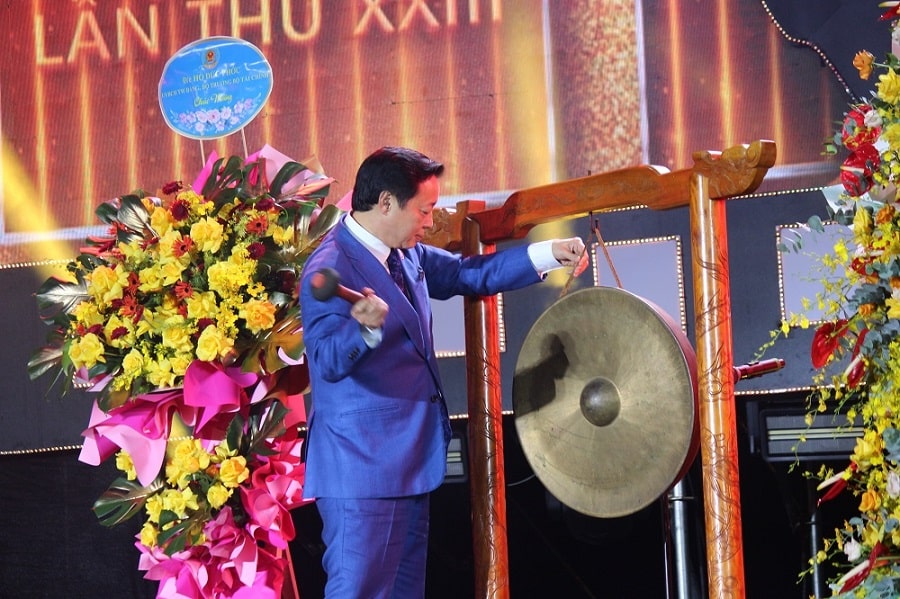 Khai m&#x1EA1;c li&#xEA;n hoan phim Vi&#x1EC7;t Nam l&#x1EA7;n th&#x1EE9; 23 t&#x1EA1;i &#x110;&#xE0; L&#x1EA1;t