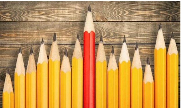 Tại sao lại gọi là bút chì trong khi không được làm từ chì hay có chứa chì?