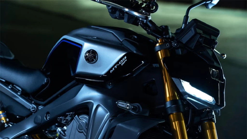 Yamaha MT-09 SP 2023 lộ diện với nhiều nâng cấp mới, giá từ 300 triệu đồng - Ảnh 9.