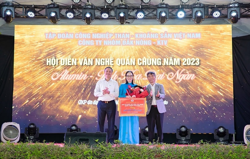 200 diễn viên quần chúng tham gia hội diễn ‘Alumin - Tinh hoa đại ngàn’