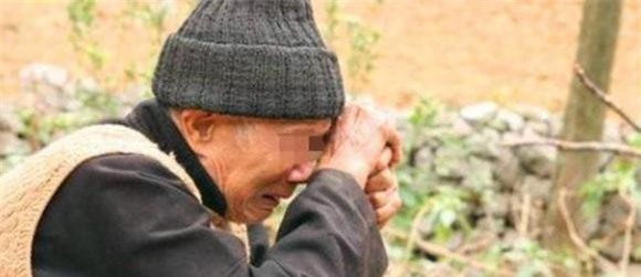 2-nhung-dieu-nguoi-gia-khong-nen-noi-ngoisaovn-w640-h278 2 cuộc sống gia đình, người già cần biết điều này, những điều không nên tiết lộ với con cháu