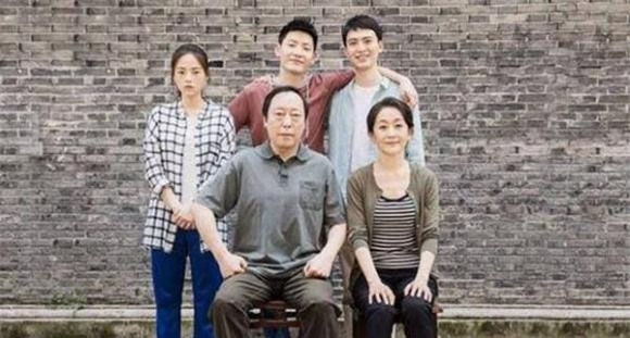 1-nhung-dieu-nguoi-gia-khong-nen-noi-ngoisaovn-w600-h322 3 cuộc sống gia đình, người già cần biết điều này, những điều không nên tiết lộ với con cháu