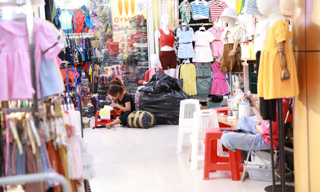 Ứng dụng công nghệ hiện đại “hồi sinh” chợ truyền thống