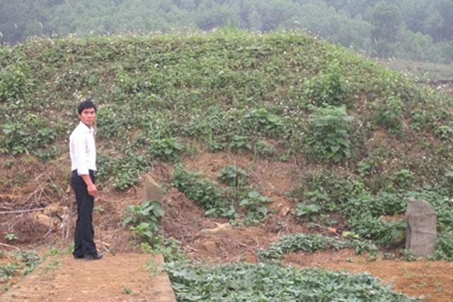 Kỳ bí khu mộ cổ trấn yểm bằng oan hồn 50 trinh nữ bị chôn sống trong 100 ngày