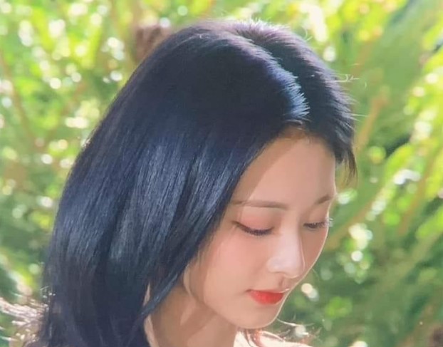 Tzuyu hoá tiểu thư đài các tại sự kiện, chứng minh đẳng cấp visual qua cam thường