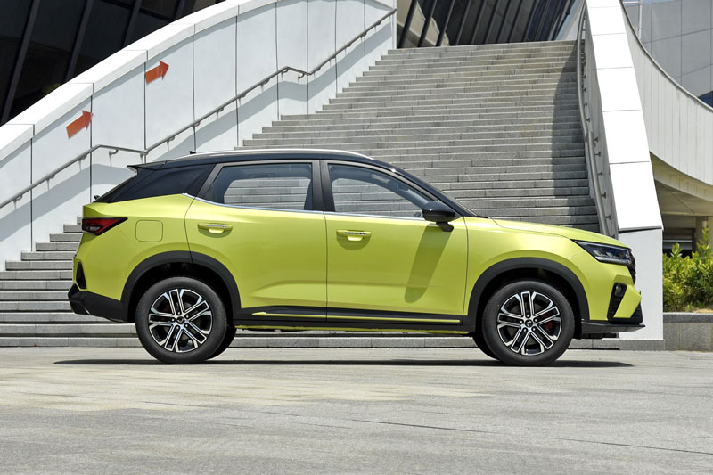 SUV hạng B sử dụng động cơ tăng áp, giá gần 190 triệu đồng khiến dân tình ‘phát sốt’