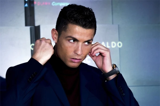 Ronaldo bất ngờ chỉ đứng hạng 5