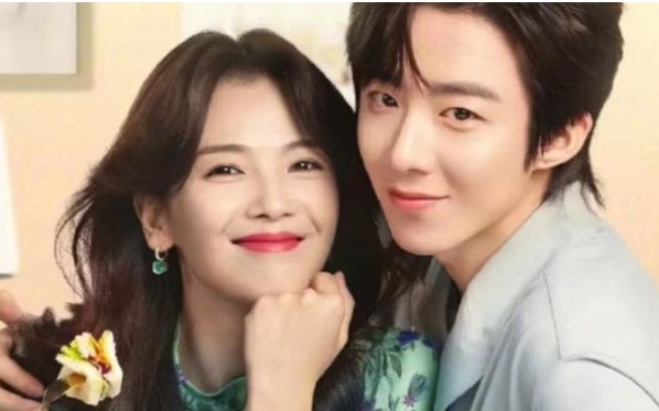 Mỹ nhân hoa ngữ bị chê già như mẹ bạn diễn, U50 vẫn đóng ngôn tình nhí nhảnh