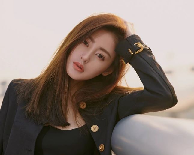 Phụ nữ thuộc 4 cung Hoàng đạo này dù là lúc yêu hay khi cưới cũng là người chung thủy, hôn nhân viên mãn nhờ có 'tay giữ chồng'