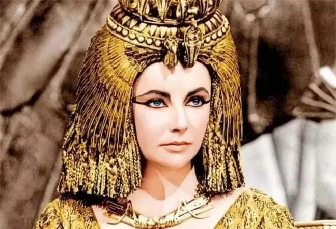 Cleopatra-1 (2).jpg 5