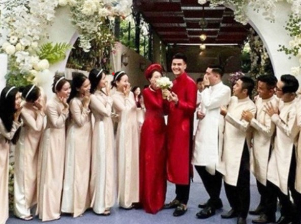 Vĩnh Thụy hiếm hoi lộ diện hậu kết hôn, chi tiết liên quan bà xã tiểu thư hào môn gây chú ý