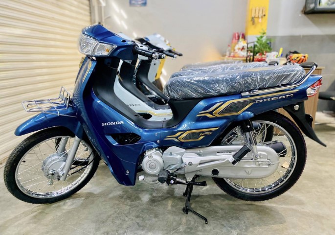 Honda Dream thế hệ mới bị bán chênh hàng chục triệu đồng tại Việt Nam, giá cao gần gấp đôi SH125i